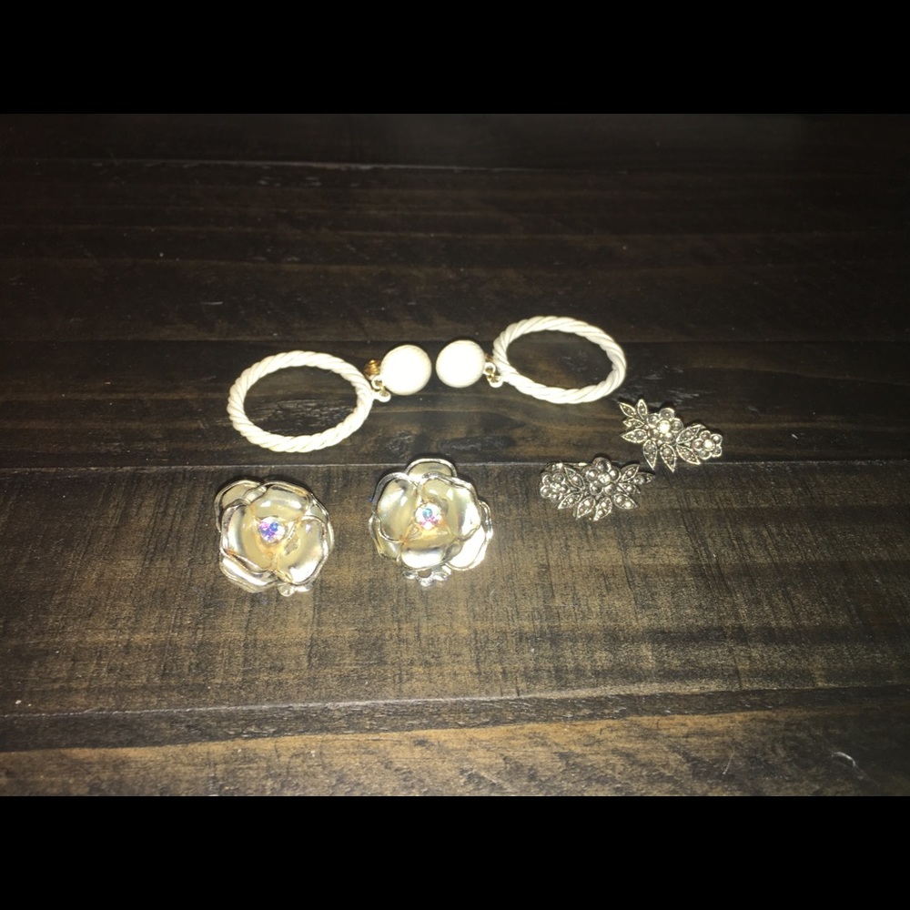Vintage Monet and Cora Clip Earrings - Picture 7 of 8